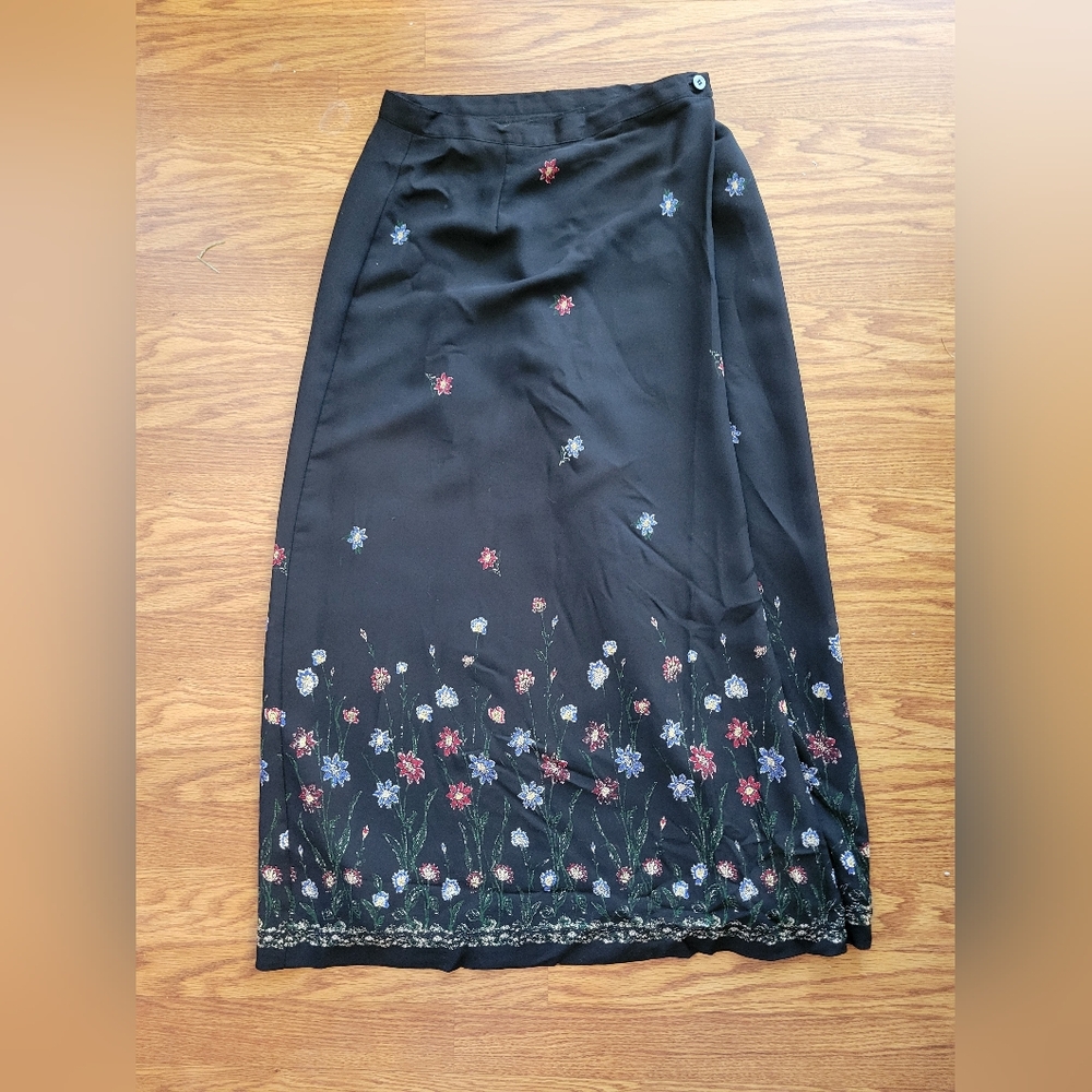 Villager Floral Black Maxi Skirt Size 12P